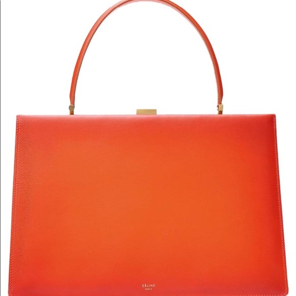 Classy Celine Clasp Bag - Picture 2 of 4